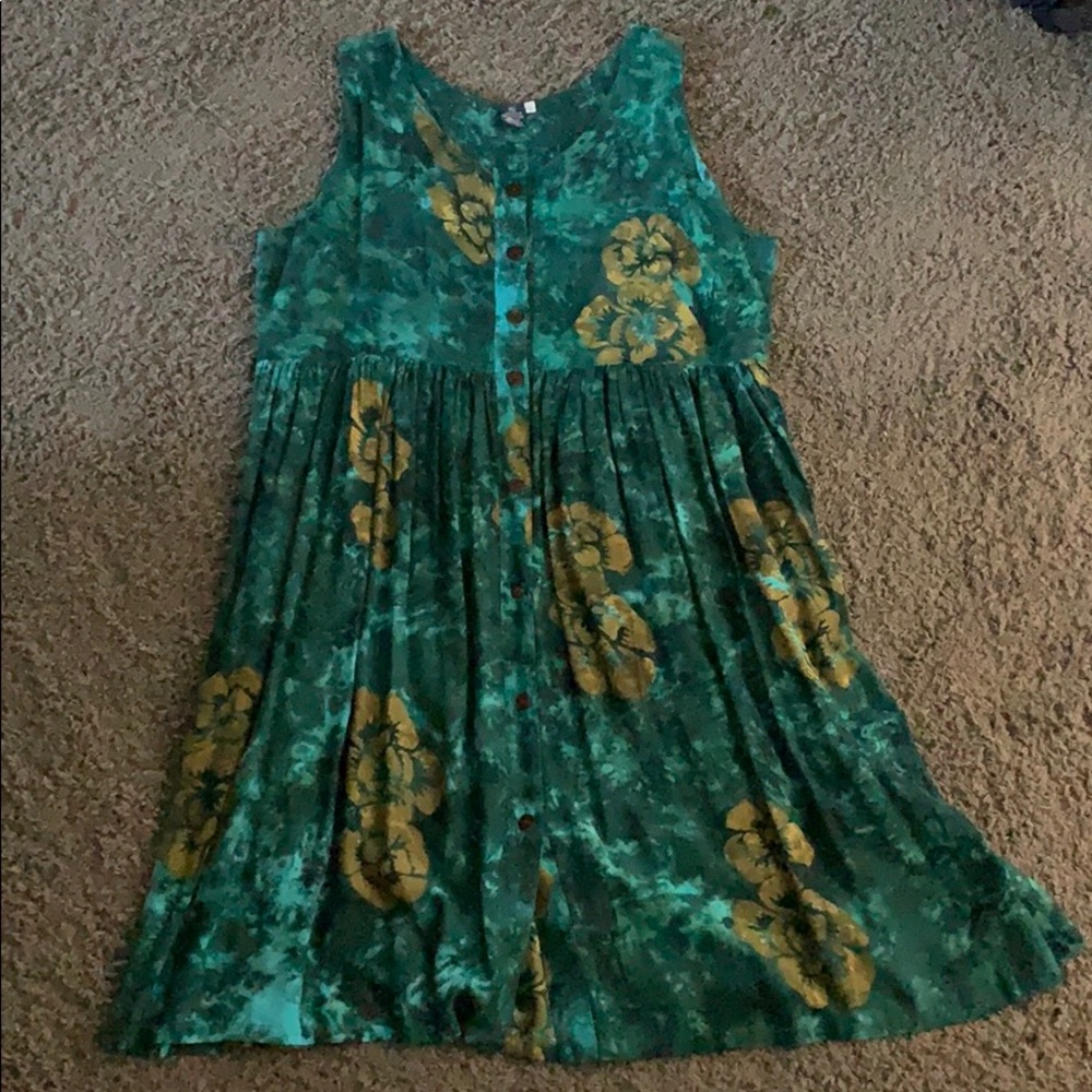 Green and yellow floral Hawaiian dress size large